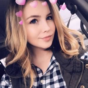 Meet your Posher, Kayla